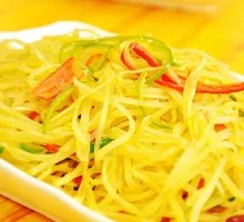 Green Pepper and Potato Noodles with Rice