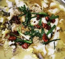 Sour Cabbage Fish with Grass Carp