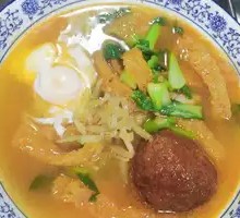 Six Fresh Meatball Noodles
