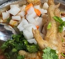 Braised Chicken Feet with Tiger Skin