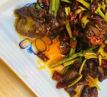 Dry-Fried Pork Intestines
