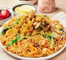 Three Delicacies Egg Fried Noodles