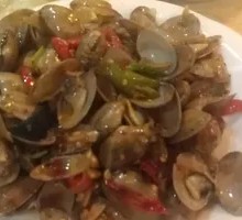 Spicy Stir-Fried Clams