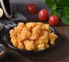 Secret-Recipe Fried Pig Feet and Chicken Gizzard