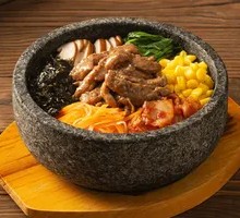 Black Pepper Beef Rice Bowl