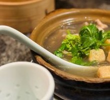 Duck Blood and Vermicelli Stew