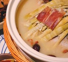 Dried Bamboo Shoot and Old Duck Stew