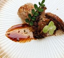 Braised Abalone with Seafood