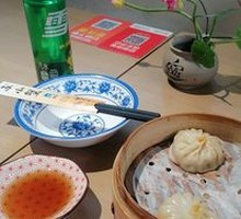 Handmade Crab Roe Steamed Buns
