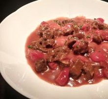 Stewed Tomato with Snowflake Beef Brisket