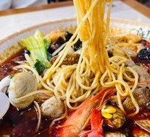 Clam and Shrimp Satay Noodles