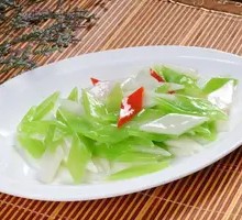 Stir-fried lettuce with yam