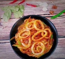 Stir-Fried Rice Noodles with Tender Squid Rings in Sauce