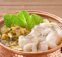 Sour Cabbage Fish Copper Pot Rice Noodles