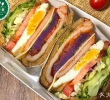 Pan-Seared Chicken Breast Sandwich