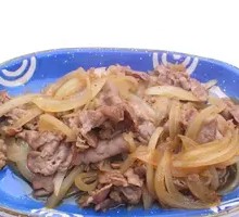 Onion Stir-Fried with Beef