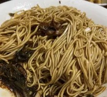 Snow Cabbage Shredded Pork Dry Noodles