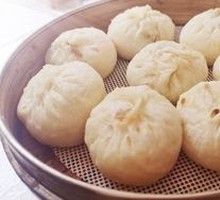 Fresh Meat Old Dough Steamed Bun