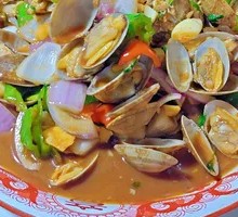 Signature Large Clams