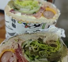 德式香肠三明治