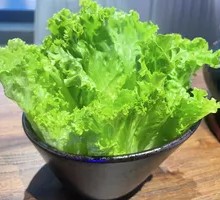 Lettuce with Frilled Edges
