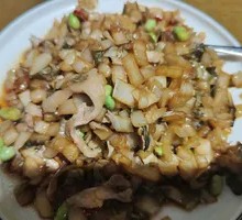 Sour Cabbage Stir-fried Intestine Heads