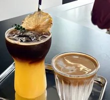 Pineapple Sparkling Coffee