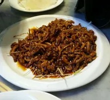 Beijing-style Shredded Pork in Soy Sauce