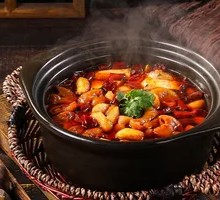 Stinky Tofu and Intestine Stew