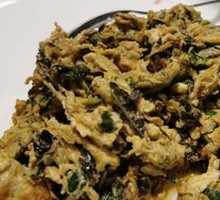 Fragrant Toona Sinensis Stir-Fried with Eggs