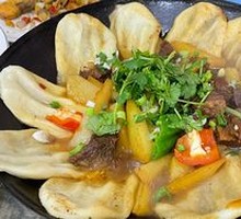 Stewed Beef Shank in Earthen Pot