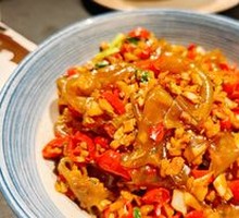 Sour Cabbage Stir-Fried Rice Noodles