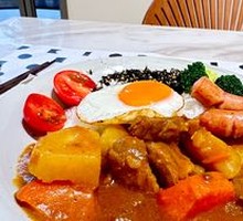 Chef's Curry Beef Noodle Rice