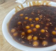 Red Bean Glutinous Rice Balls