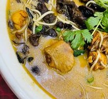 Chicken Stewed with Mushrooms