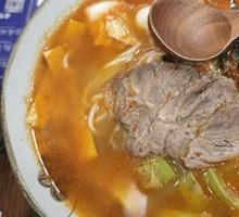 Earthen Jar Pickled Chili Fresh Pork Noodles