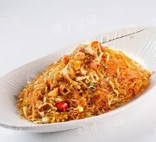 Stir-Fried Seafood with Rice Noodles