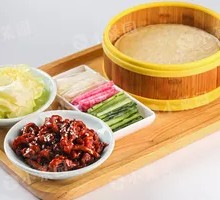 Beijing-style Shredded Pork in Soy Sauce