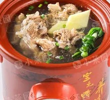 Clay Pot Bone Soup