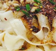 Oil-Poured Meat Sauce Noodles