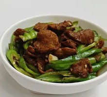 Stir-Fried Pork with Green Chili