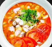 Tomato Sour Soup with Black Fish