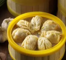 Steamed Dumplings with Pork and Shrimp