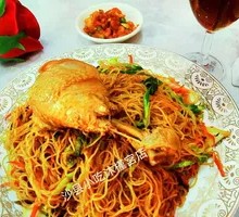 Chicken Leg Egg Stir-Fried Noodles