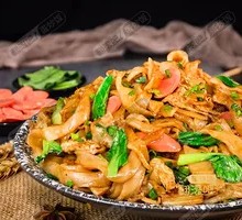 Classic Egg Fried Rice Noodles