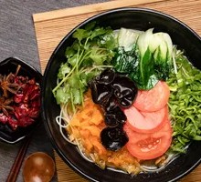 Vegetarian Three Delicacies Rice Noodles