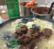 Three Delicacies Pork Rib Noodles