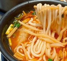 Tomato Fried Pork with Potato Noodles