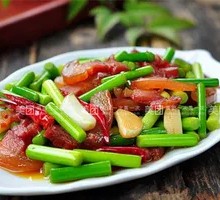 Stir-fried Garlic Shoots with Preserved Pork