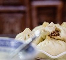 传统猪肉包